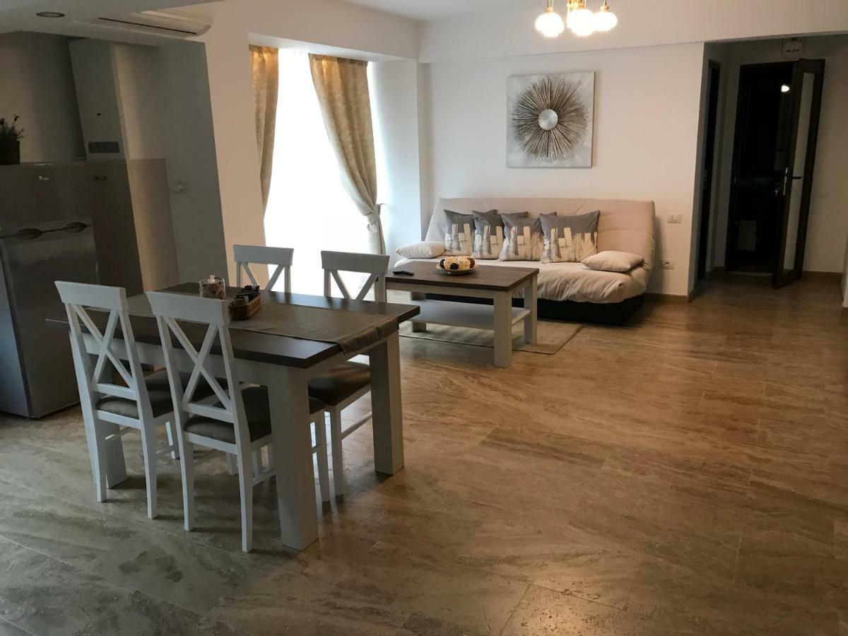 Apartament 2 Camere Ultracentral Râmnicu Vâlcea Zewnętrze zdjęcie